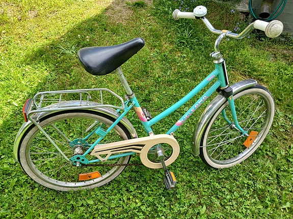 Helkama lasten pyörä 20" turkoosi