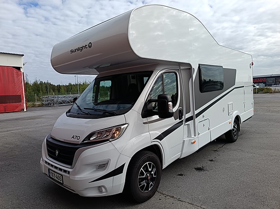 Äkkilähtö matkailuauto Sunlight 2024 Tarjous