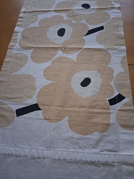 Marimekko unikko kappa/kaitaliina beige 162 x 39 cm
