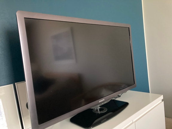 Myydään Philips TV 40”