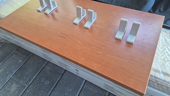 Design seinähyllyt