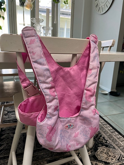 Baby Born vaaleanpunainen nuken kantoreppu