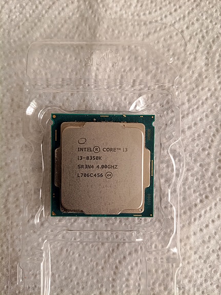 Intel Core i3-8350k prosessori