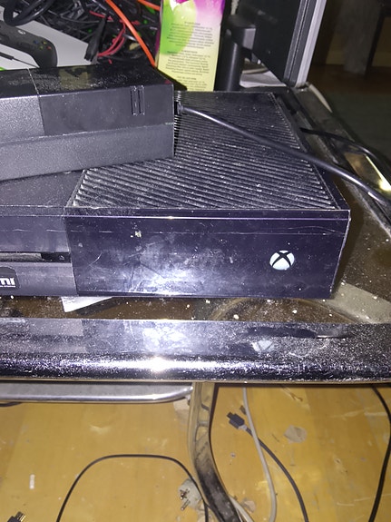 Xbox one konsoli