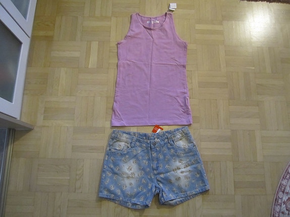 Nuorelle naiselle Blue seven farkku shortsit ja t-paita