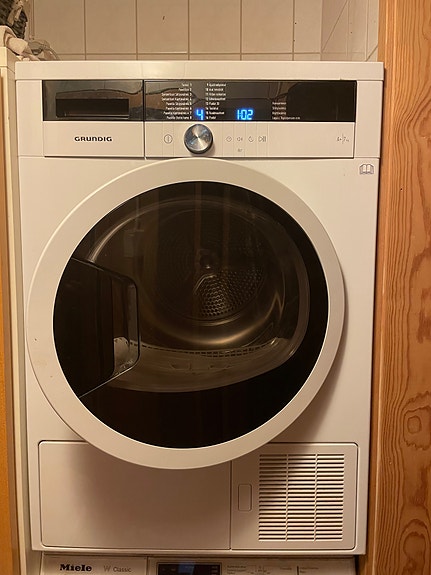 Grundig kondensoiva kuivausrumpu 7kg