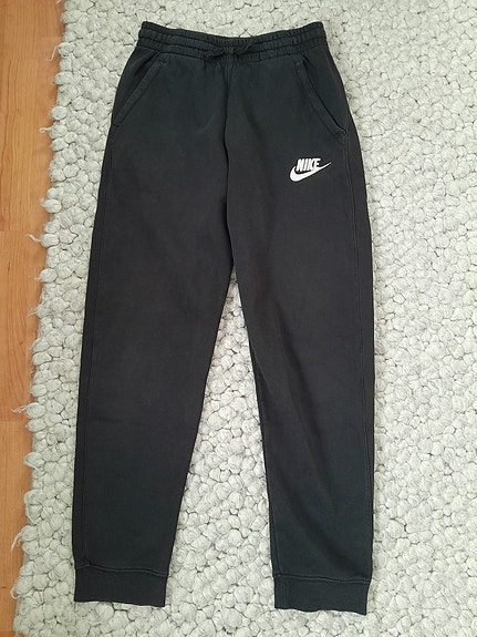 Nike collegehousut