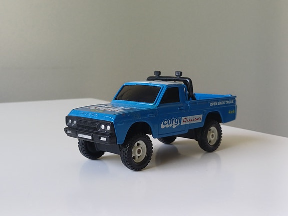Mazda B1600 Pickup Corgi