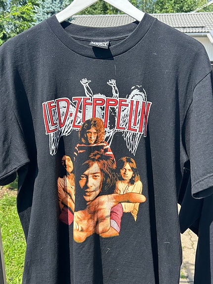 American Vintage Led Zeppelin t-paita L musta