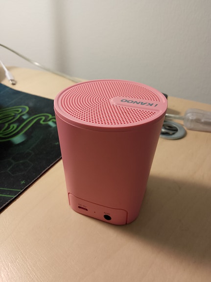 Bluetooth kaiutin