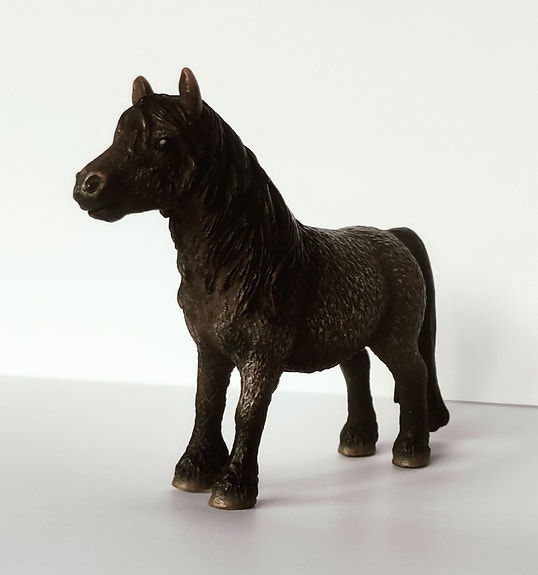 Schleich shetlanninponi ruuna