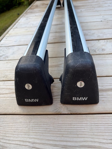 BMW E91 (300-sarja) alkuperäiset kattotelineet alumiini