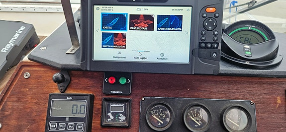Raymarine Element 9S