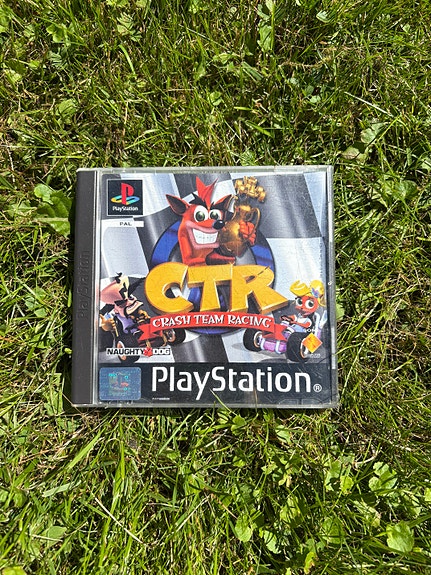 CTR Crash Team Racing -peli