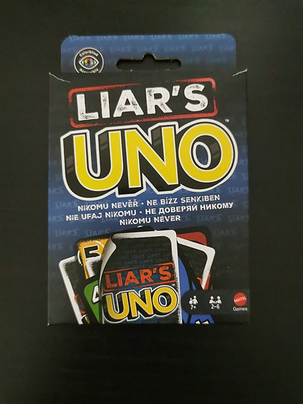 Liar’s UNO korttipeli