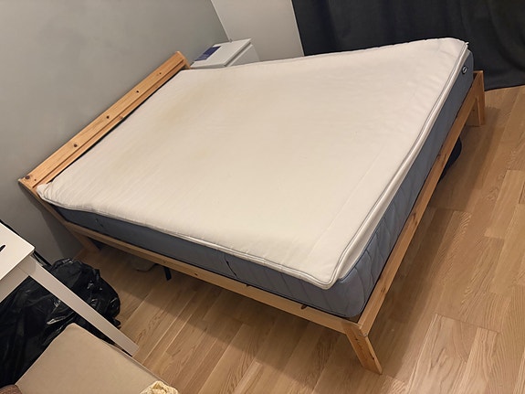 Ikea sänky+patja+petauspatja