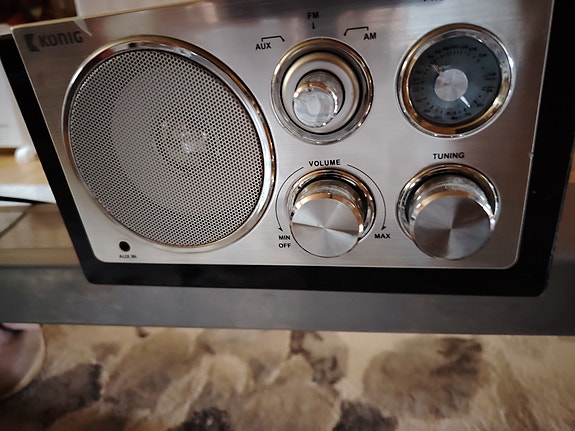 Radio vaikka mökille