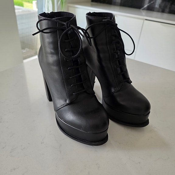 H&M saappaat 36