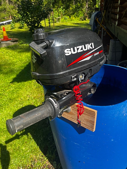 Suzuki 2.5 hv perämoottori Four Stroke