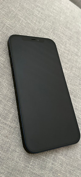 Myydään Iphone 12, 64GB. Akun kunto 85%.