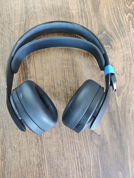 PS5 Sony langattomat kuulokkeet musta