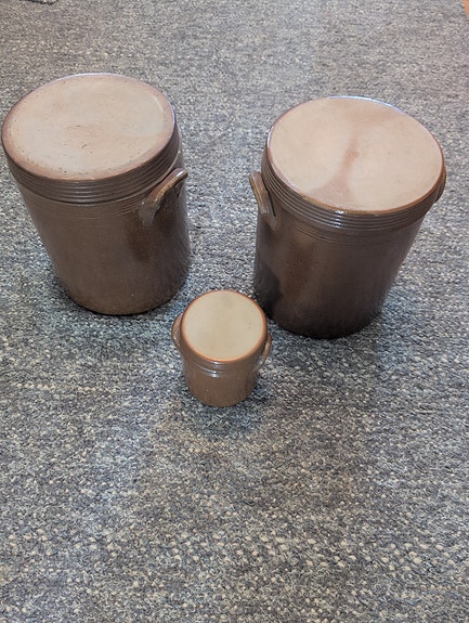 3 saviruukkua Poterie Renault