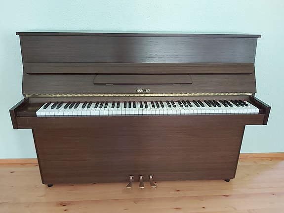 Hellas piano