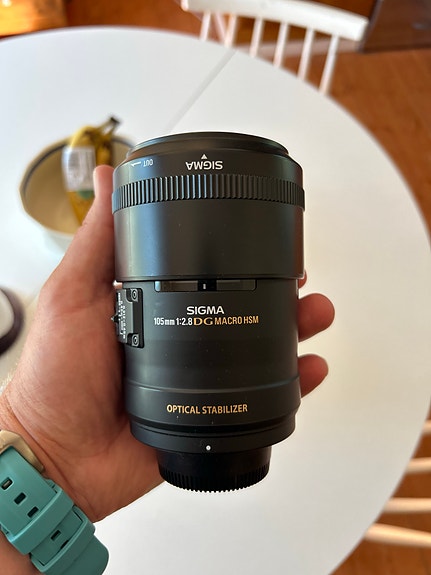 Sigma 105mm f/2.8 DG Macro HSM OS Nikon