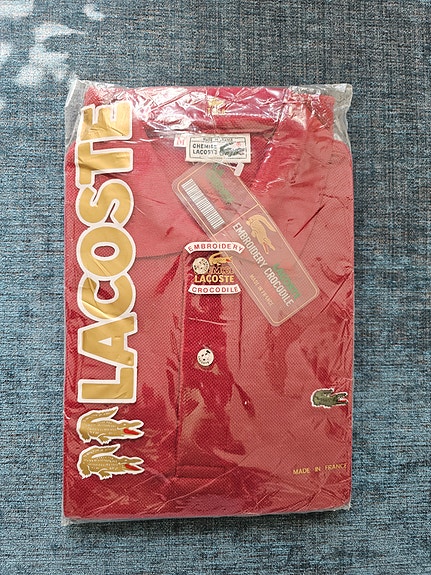 LACOSTE pikeepaita.