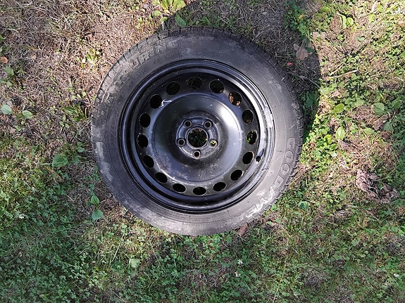 Volkswagen vararengas 16 tuumanen
