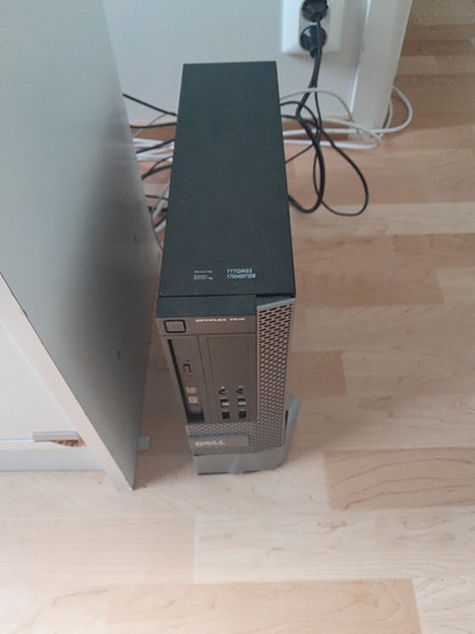 Dell tietokone