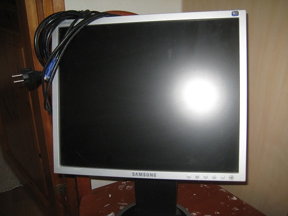 Samsung tietokoneen näyttö