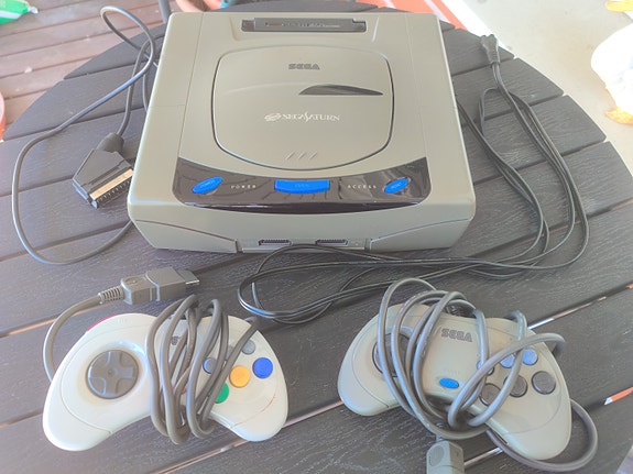 Sega Saturn -konsoli, japaniversio