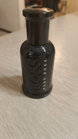 Hugo Boss BOSS Bottled -miestentuoksu (Kuin uusi, melkein täysi pullo)