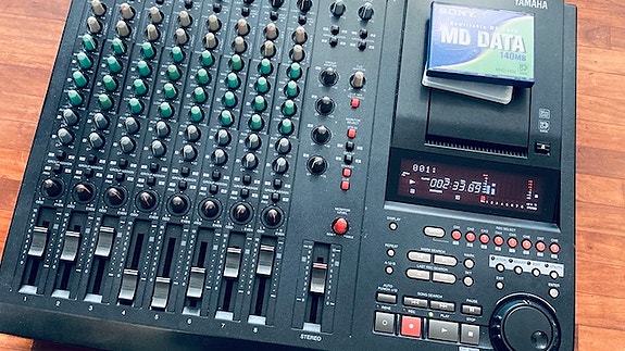 Sony MD8 8 track MD tallennin mikseri