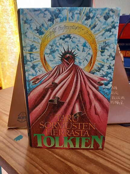 J. R. R. Tolkien: Taru sormusten herrasta kovakantinen kirja