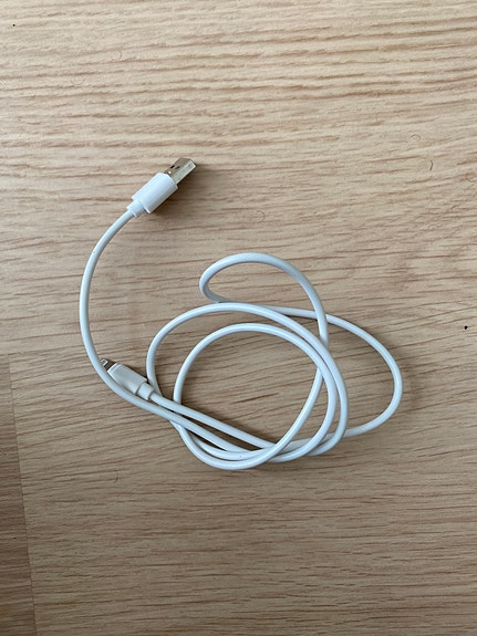 Usb A - Lightning kaapeli