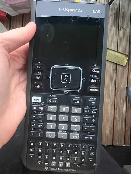 Texas Instruments TI-Nspire CX CAS + laturi
