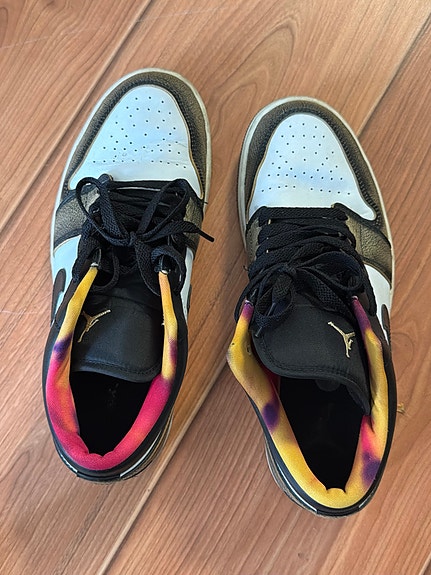 Nike