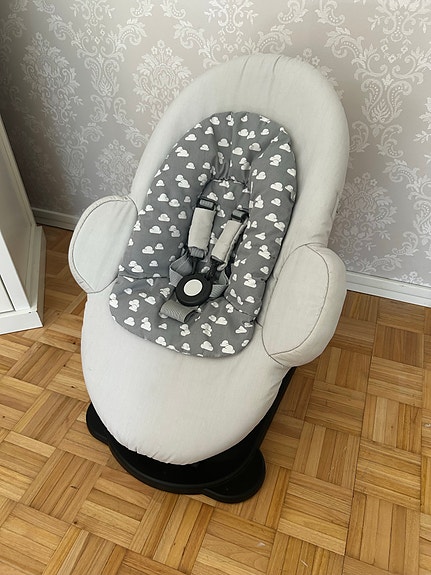 Stokke steps bouncer sitteri