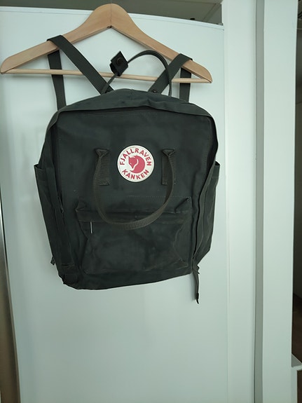 Fjällräven reppu 16l metsänvihreä