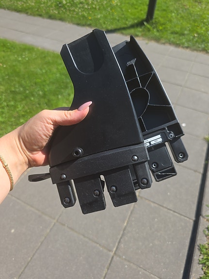 Emmaljunga Sento turvakaukalo adapterit rattaisiin kaukalolle