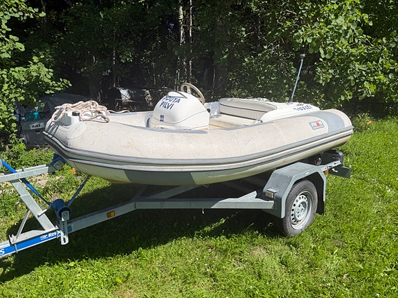 Avon seasport 3.20 deluxe rib kumivene