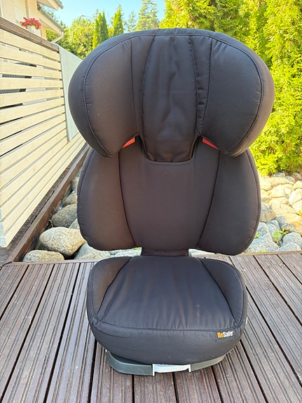 Besafe turvavyöistuin