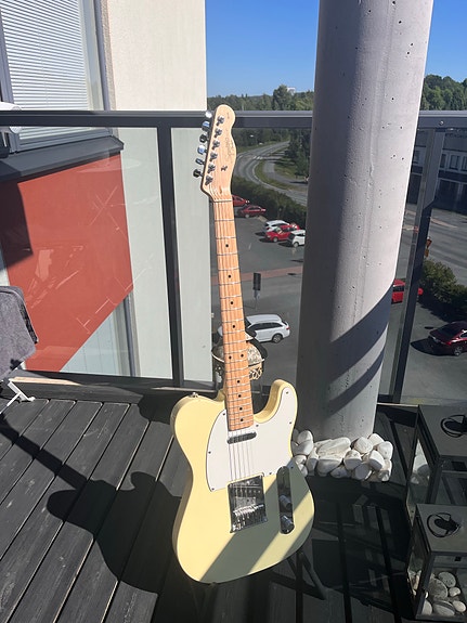 Squier Telecaster