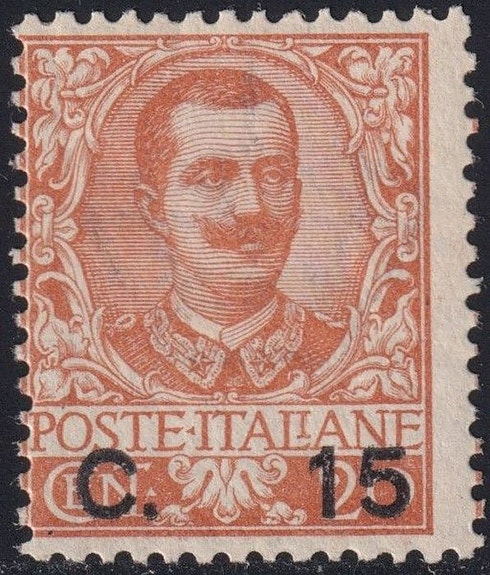 Italian kuningaskunta 1905 - Kukkakuvioinen yli leimattu 15 c. yli 20 c. oranss