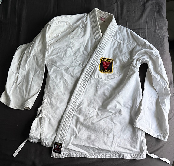 Dan Rho jujutsu / karate / judo puku