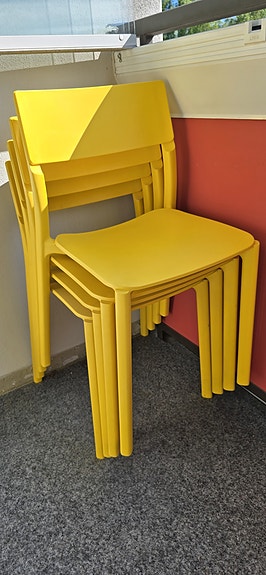 IKEA Janinge tuoli keltainen pinottava