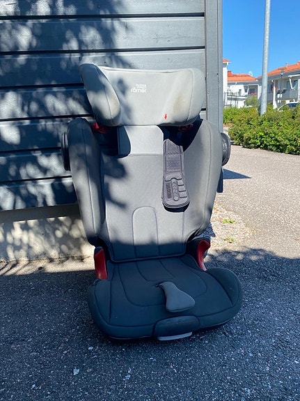 Britax Römer Kidfix II xp sict turvaistuin 15–36 kg harmaa