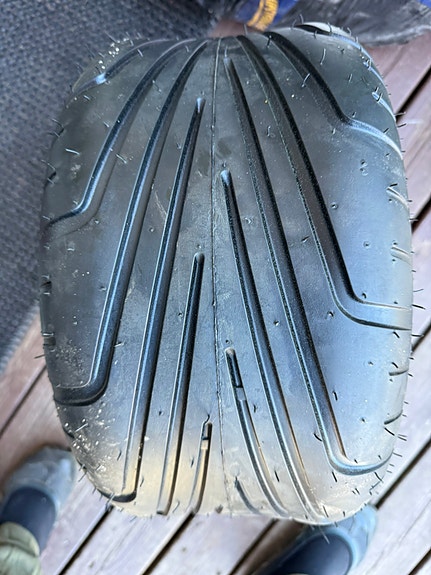 Sähköskootterin 10” 225/40/10
